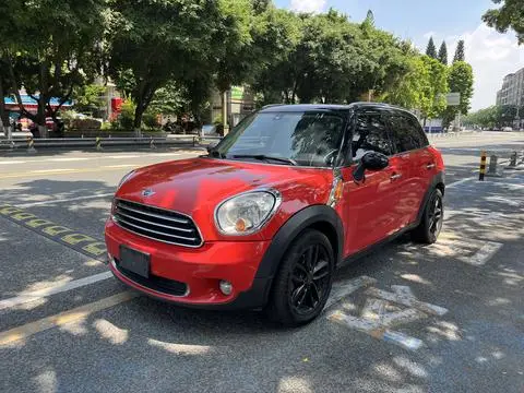 MINI Countryman 2011