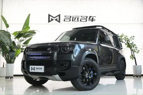 Land Rover 卫士 2024 — фото 1