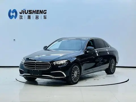 Mercedes-Benz E-Class 2022 — фото 1