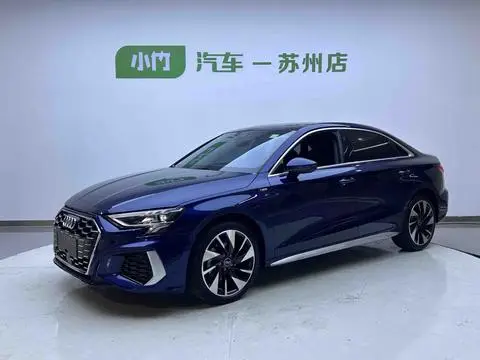 Audi A3 2023 — фото 1