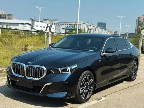 BMW 5 Series 2025