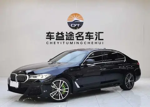 BMW 5 Series 2022 — фото 1