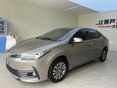 Toyota Corolla 2018 — фото 1