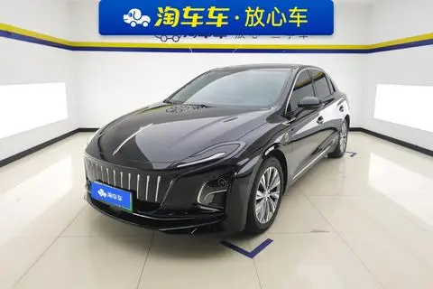 Hongqi E-QM5 2024