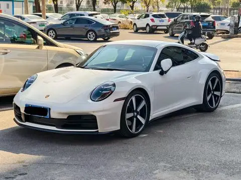 Porsche 911 2025