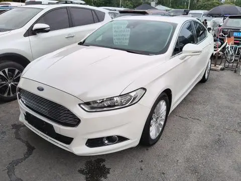 Ford 蒙迪欧 2013
