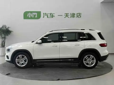 Mercedes-Benz GLB 2021