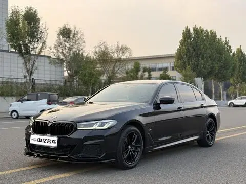 BMW 5 Series 2021