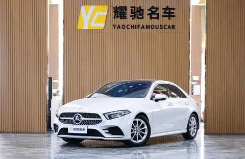 Mercedes-Benz A-Class 2022 — фото 1