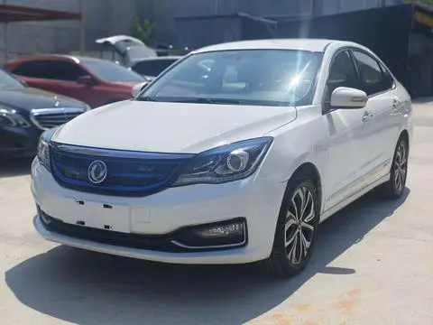 Dongfeng E70 2018