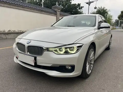 BMW 3 Series 2018 — фото 1