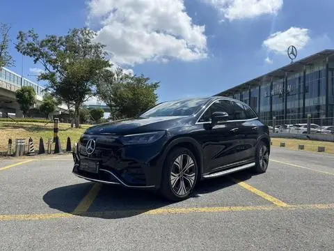 Mercedes-Benz EQE SUV 2024