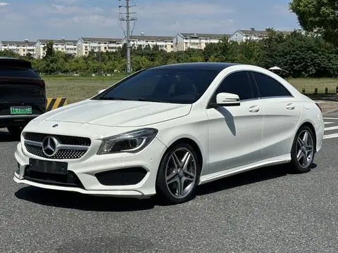 Mercedes-Benz CLA 2015