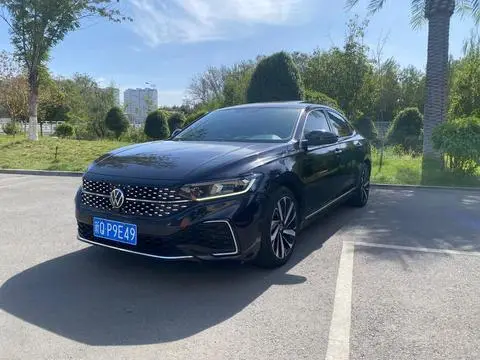 Volkswagen Passat 2022