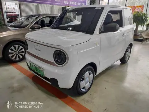 Geely 熊猫 2025