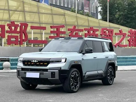 BYD Leopard 8 2025