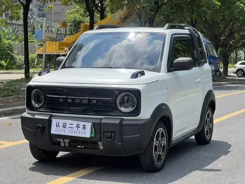 Geely 熊猫 2024 — фото 1