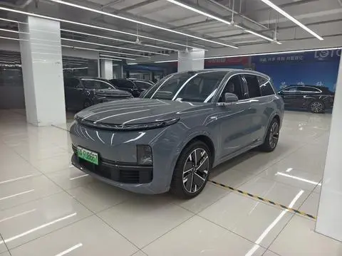 Li L8 2025