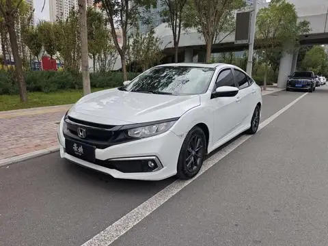 Honda Civic 2019 — фото 1