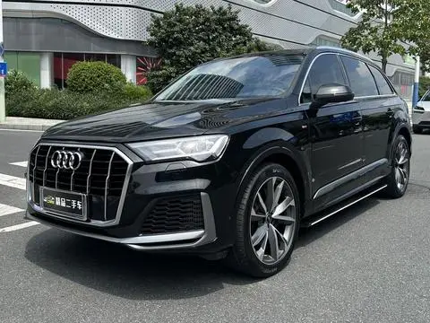 Audi Q7 2022