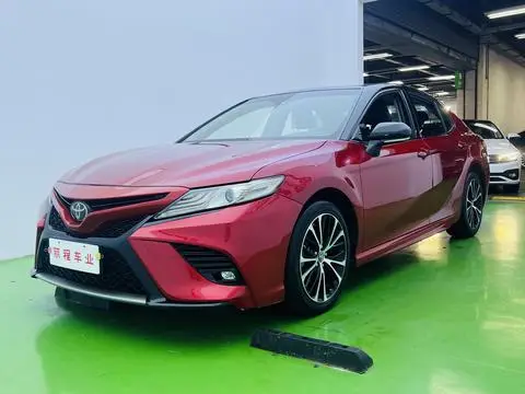 Toyota Camry 2019