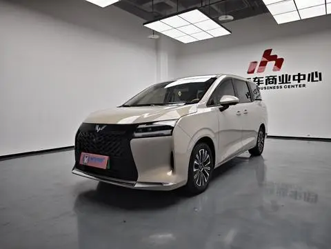 Wuling 星光730 PHEV 2025