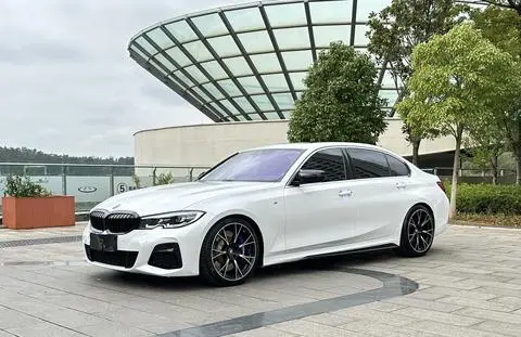 BMW 3 Series 2022