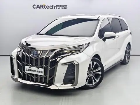 Toyota Granvia 2022