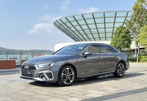 Audi A4L 2022