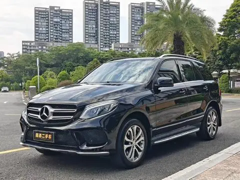 Mercedes-Benz GLE 2017