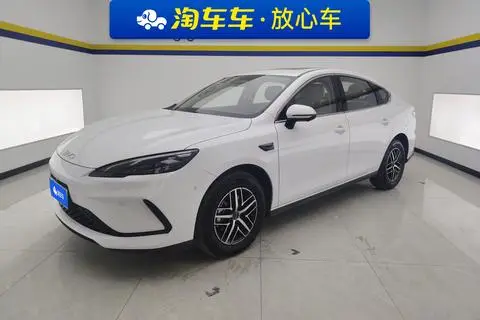 BYD Seal05 DM 2025