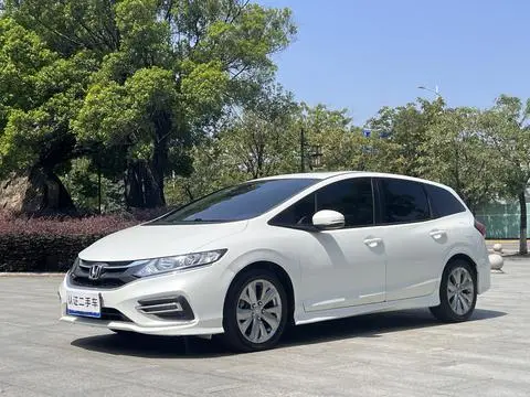 Honda Jade 2017