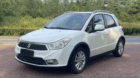 Suzuki 天语 SX4 2013