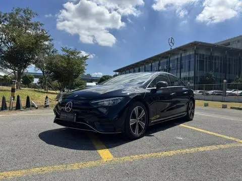 Mercedes-Benz EQE 2025