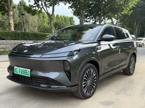 Dongfeng L8 PHEV 2025