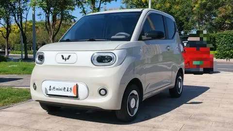 Wuling Hongguang MINIEV 2024