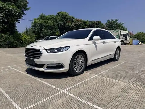 Ford 金牛座 2017