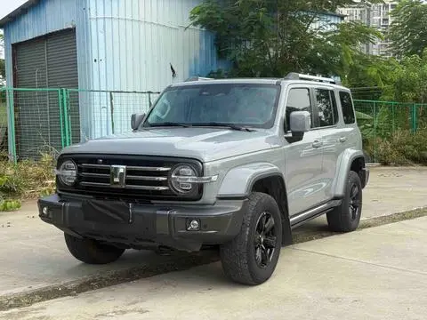 TANK 300 2023