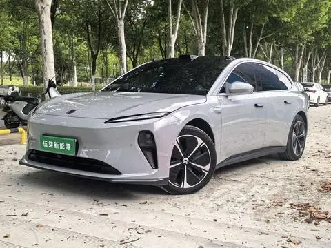 NIO ET5T 2024