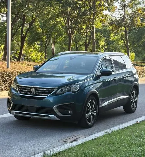 Peugeot 5008 2017