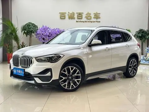 BMW X1 2020 — фото 1