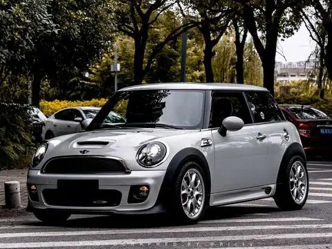 MINI JCW 2013