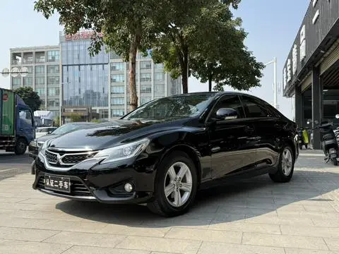Toyota Reiz 2013