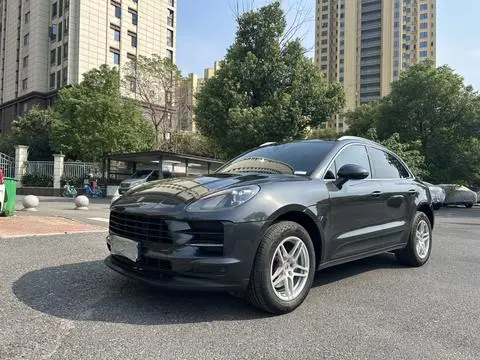 Porsche Macan 2020