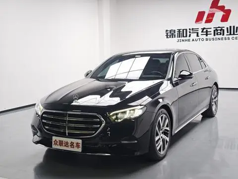 Mercedes-Benz E-Class 2025