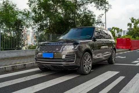 Land Rover 揽胜 2019 — фото 1