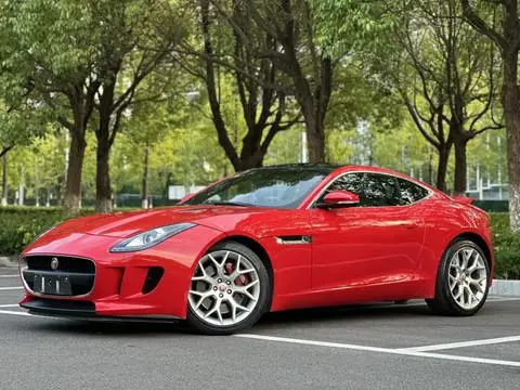 Jaguar F-TYPE 2016 — фото 1