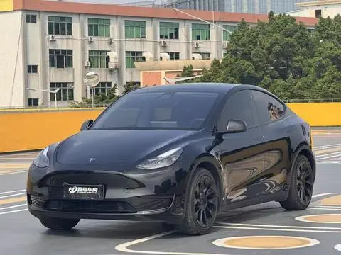 Tesla Model Y 2022 — фото 1