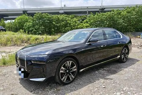BMW 7 Series 2023