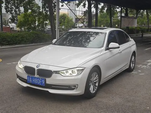 BMW 3 Series 2015 — фото 1
